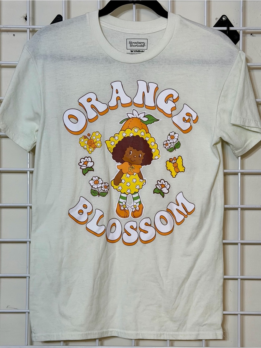 Strawberry Shortcake 'Orange Blossom' Graphic Tee Size Small New w/o Tag